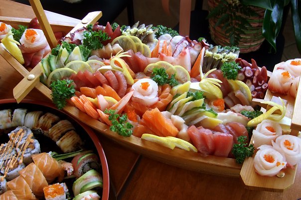 pic of sushi boat